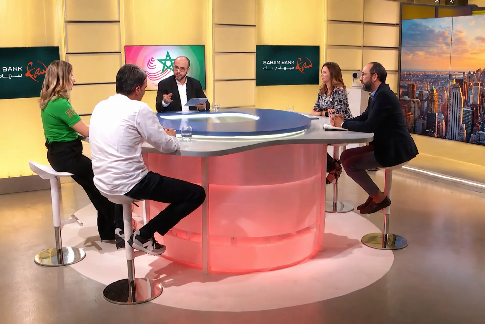 1 émission mensuelle